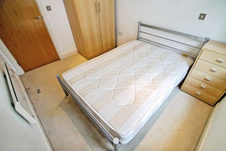 1 bedroom apartment to rent - Photo 4