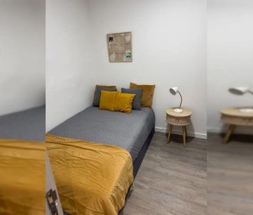 Room in a shared 2-bedroom apartment for rent in Lisbon, bills incl... - Foto 2