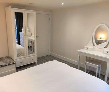 Pound Lane, Canterbury, Kent, CT1 - Photo 2