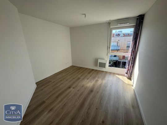 Location Appartement 2 pièces 42m² ARMENTIERES 59280 - Photo 1