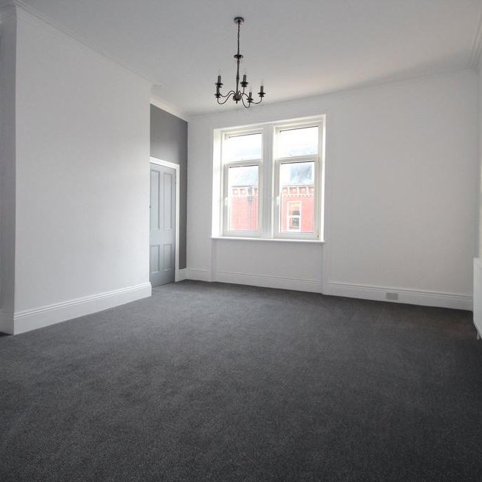 3 bedroom maisonette to rent - Photo 1