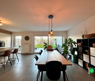 Recente nieuwbouwwoning met drie slaapkamers en garage te Eernegem - Photo 4