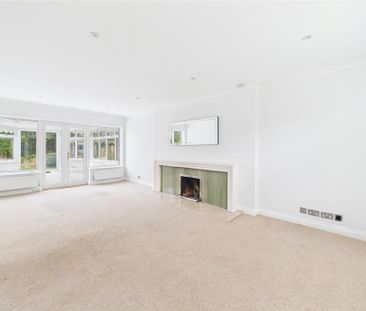 4 bedroom detached house to rent - Photo 2