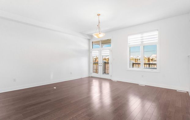 For Lease - 3130 Travertine Drive, Oakville, Ontario - Photo 1