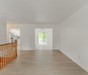 For Lease - 32 54th Street Unit# Upper, Wasaga Beach, Ontario - Photo 2