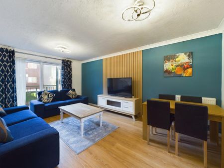 2 bedroom apartment to rent - Photo 3