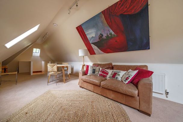 Linchmere Ridge, Haslemere - 1 bedroomProperty for lettings - Seymours - Photo 1