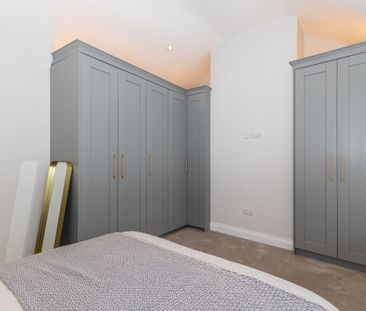 Albert Place East, Grand Canal Street, Dublin 2, D02 PE00. - Photo 3