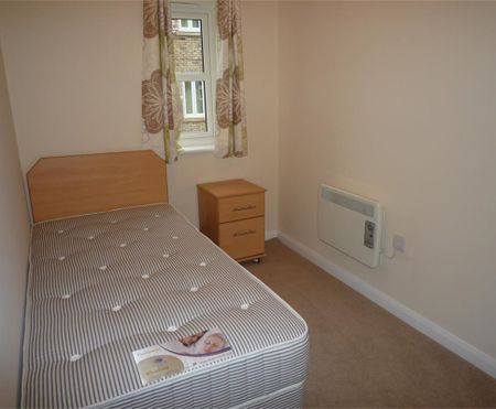 52 Fletton Avenue, Peterborough - Photo 3