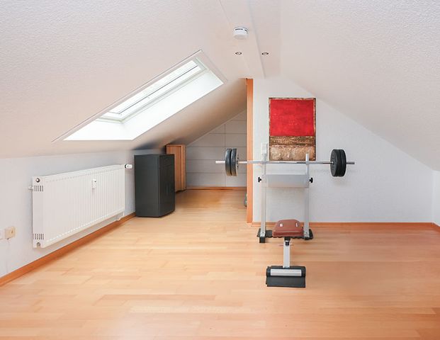 Attraktive Wohnung mit Balkon, Garten und zusätzlich ausgebautem Dachboden in Seelze-Letter! - Foto 1