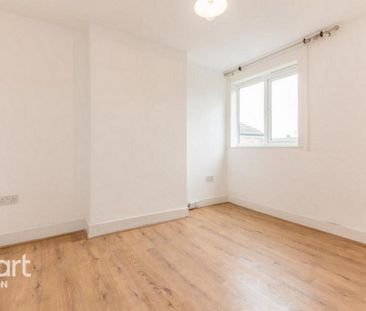 2 bedroom maisonette to rent - Photo 6