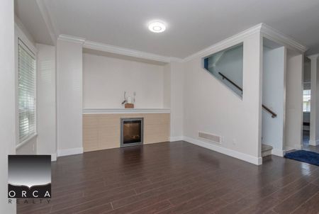 45-8358 121a Street, Surrey (Upper Level Only) - Photo 2