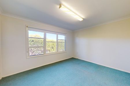 165 Park Avenue, Swansea NSW 2281 - Photo 5