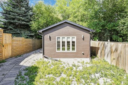 For Lease - 8 Fraserton Crescent, Toronto, Ontario - Photo 4