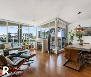 Condo in Downtown Vancouver, BC - Photo 4