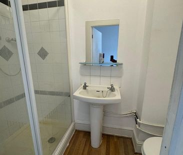 Studio Flat, London Road, CR0 - Photo 1