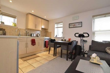 Mill Court, The Island, Radstock, Somerset, BA3 - Photo 5