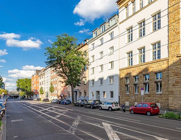 Friedrichstadt: 1-Zimmer-Wohnung mit Einbauküche - Photo 1