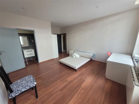 Location appartement 1 pièce - 23.1m² à Roubaix (59100) - Photo 3