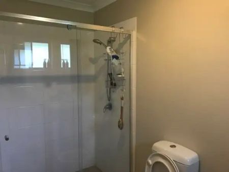 “PEACE & QUIET - 4 BEDROOM HOUSE WITH BUSH OUTLOOK” - Photo 4