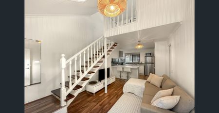 Mermaid Beach - Coastal Living - Photo 5