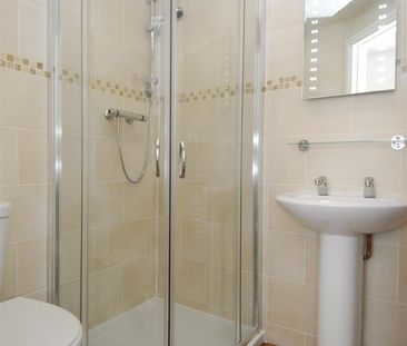 North Hill, Plymouth - Photo 2