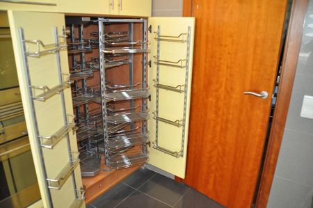 Luxury Apartment for rent in Gavà, Spain - Photo 4