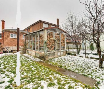 For Lease - 292 Silverthorn Avenue, Toronto, Ontario - Photo 6