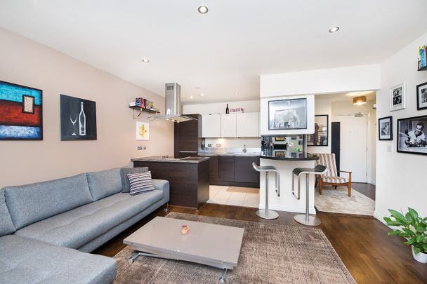 1 Bed Flat, The Lockhouse, NW1 - Photo 1