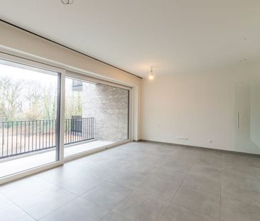 Appartement te huur - Photo 1