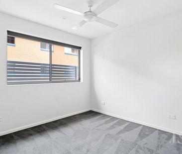 Two-bedroom apartment in the heart of Milton. - Photo 4