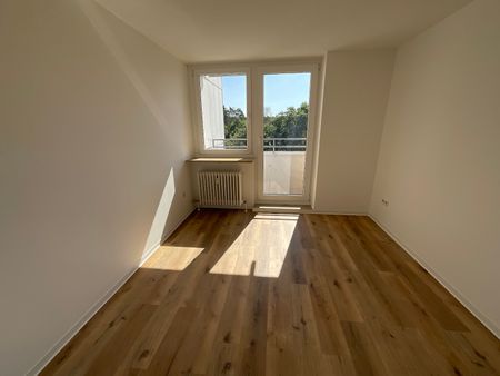 Renovierte 3-Zimmer-Wohnung in Nürnberg-Langwasser - Foto 3