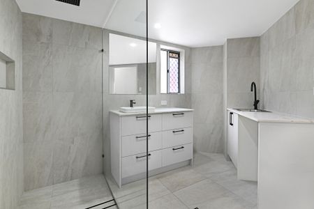 Unit 1/37 Peninsular Drive - Photo 3