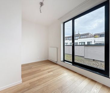 Penthouse - for rent - Photo 2