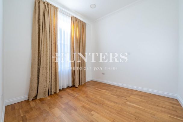2 bedroom Flat To Let - Photo 1
