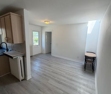 For Lease - 127 Morrison Avenue Unit# 2nd Floor, Toronto, Ontario - Photo 6