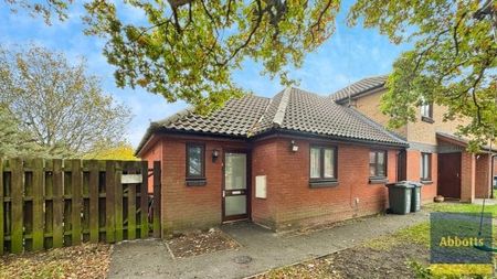 Hunters Ride ,Martlesham Heath - Photo 5