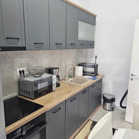 Apartament modern cu parcare – zona Noua - Fotografie 4