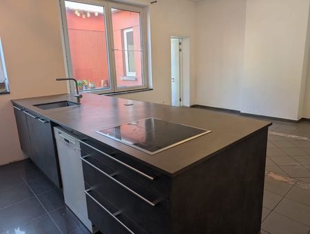 Appartement te huur - foto 4