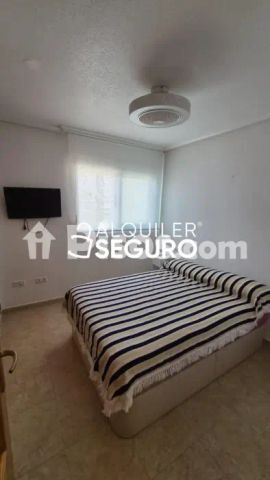Piso en alquiler en Torrevieja - Photo 4