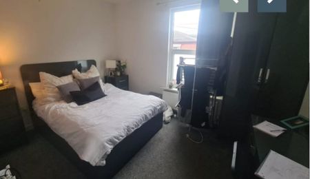 6 Bed - 62 Harold Terrace, Hyde Park, Leeds - LS6 1LD - Student - Photo 5