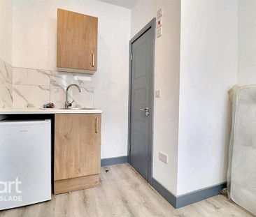 1 bedroom terraced house to rent - Photo 2