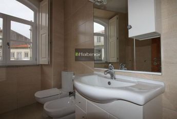 Apartamento T1+1 em Viana do Castelo