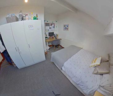 6 Bedroom Mid Terraced House for rent in Queens Road - Photo 3