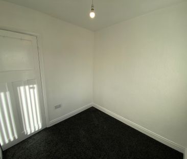 Dodgson Avenue, Leeds - Photo 5