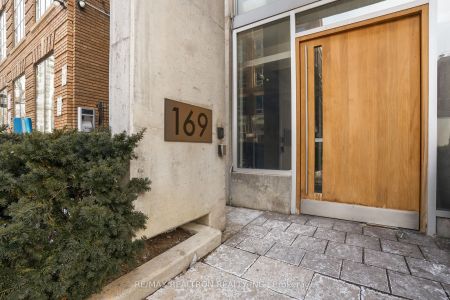 169 John Street #605 - Photo 2