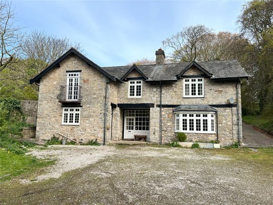 Plas Hetty, Golden Grove - Photo 1