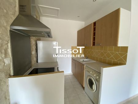 Location Appartement 2 pièces 33m² NIMES 30000 - Photo 4