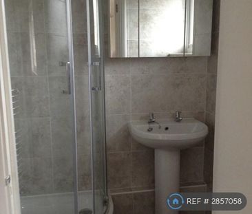 1 bedroom flat to rent - Photo 6