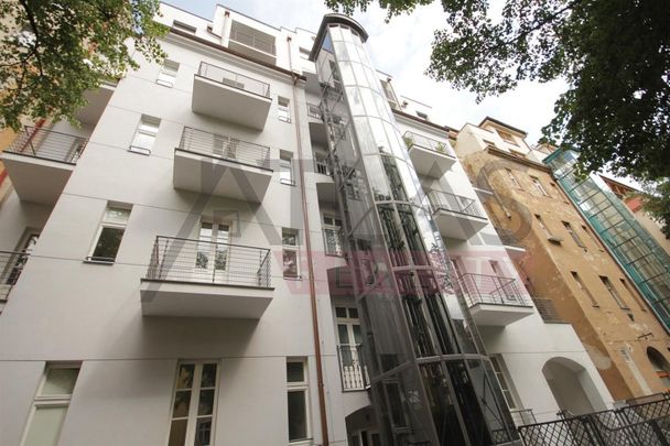 Pronájem bytu 3+1 134 m² - Photo 1